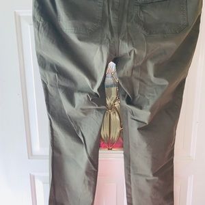 GAP KHAKIS
